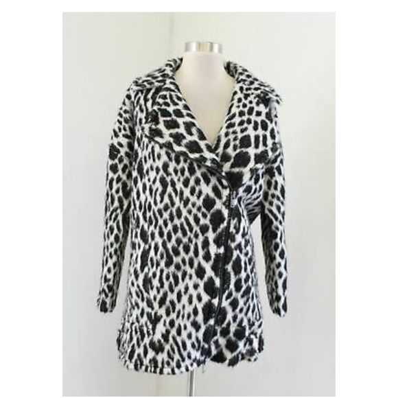 Banana Republic Snow Leopard Cocoon Jacket - Picture 6 of 11